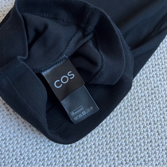 COS Cotton Ribbed Tank (Black, M) - Picture 4 of 5